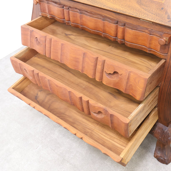 バロック様式のアンティークライティングビューロー