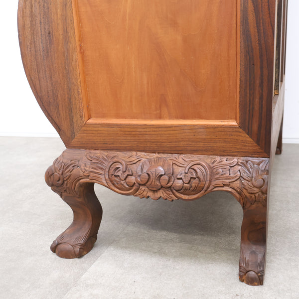 バロック様式のアンティークライティングビューロー