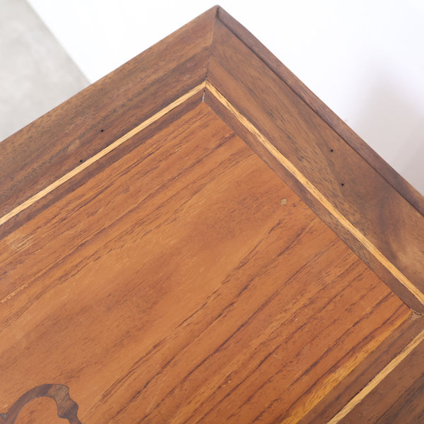 バロック様式のアンティークライティングビューロー