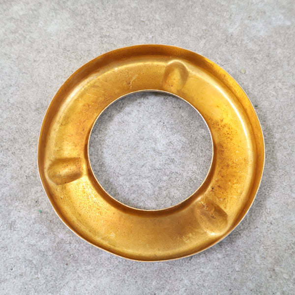 赤いスリムなスモークスタンド・灰皿