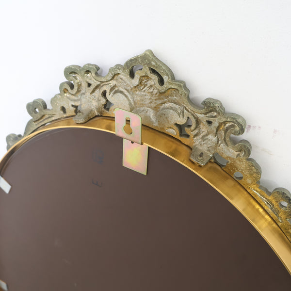 アイアンフレームのウォールミラー