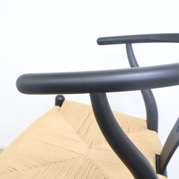 CARL HANSEN & SON（カール・ハンセン＆サン）「Yチェア」CH24