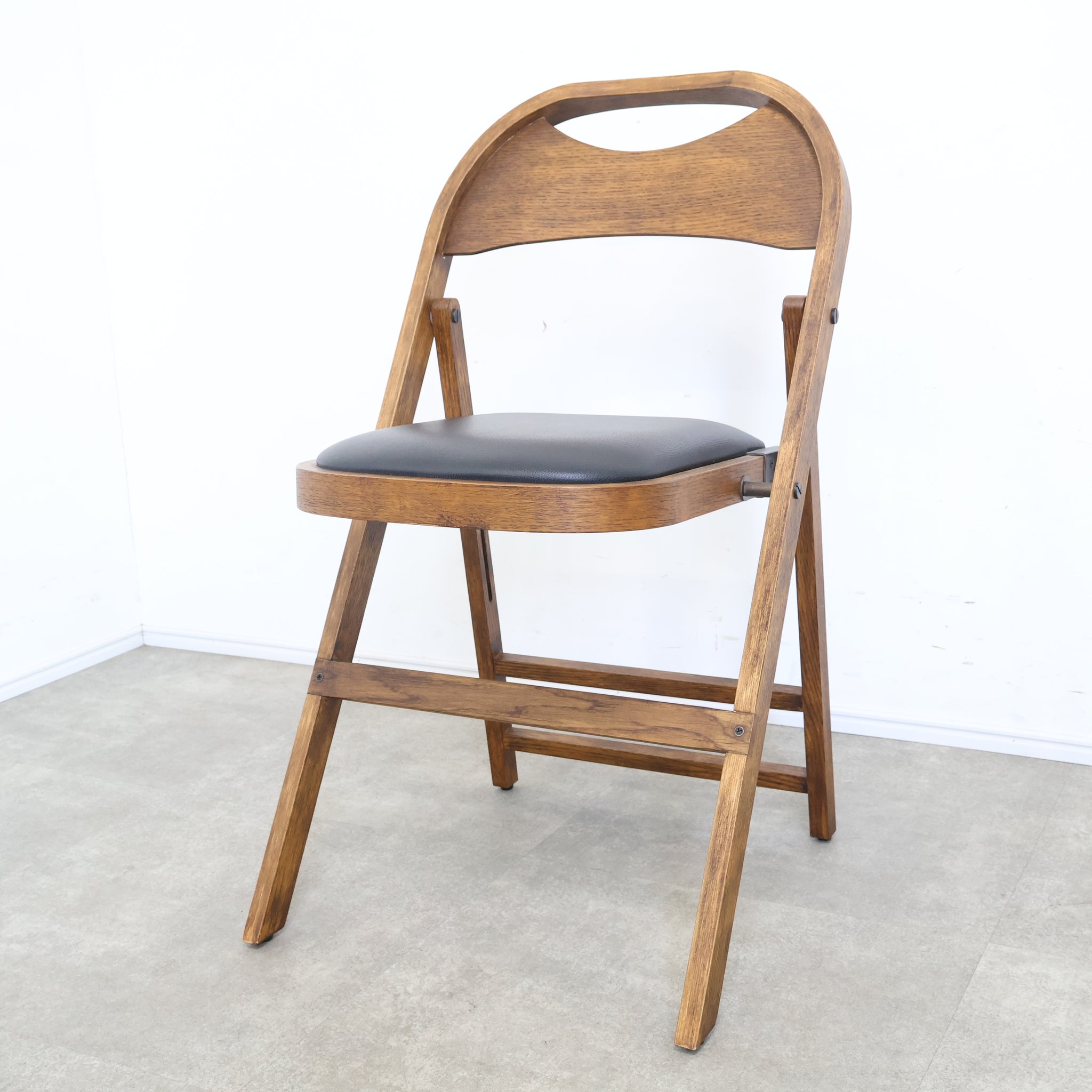 中古チェアの通販ならBANUL – バナルオンラインショップ（BANUL）