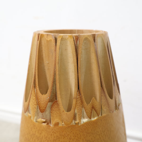 竹細工の花瓶・花器