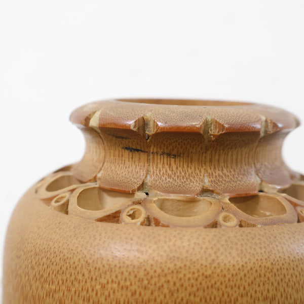 竹細工の花瓶・花器