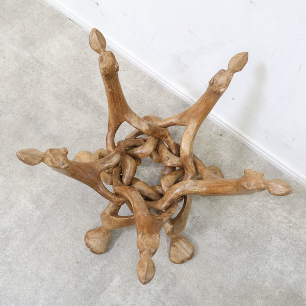 ラクダモチーフ 木彫り細工の折りたたみ式花台