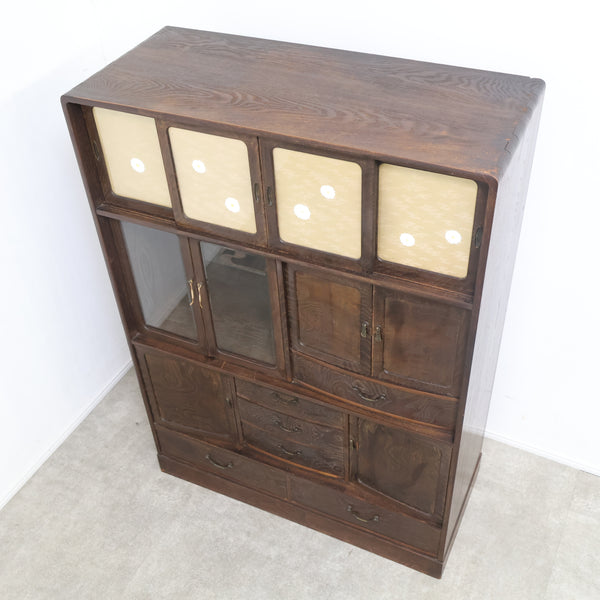 古い茶箪笥・飾り棚