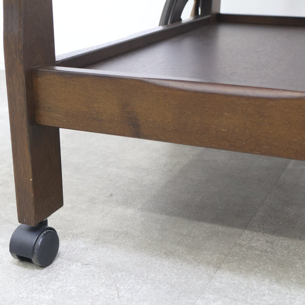 カリモク家具のキッチンワゴン・サイドテーブル