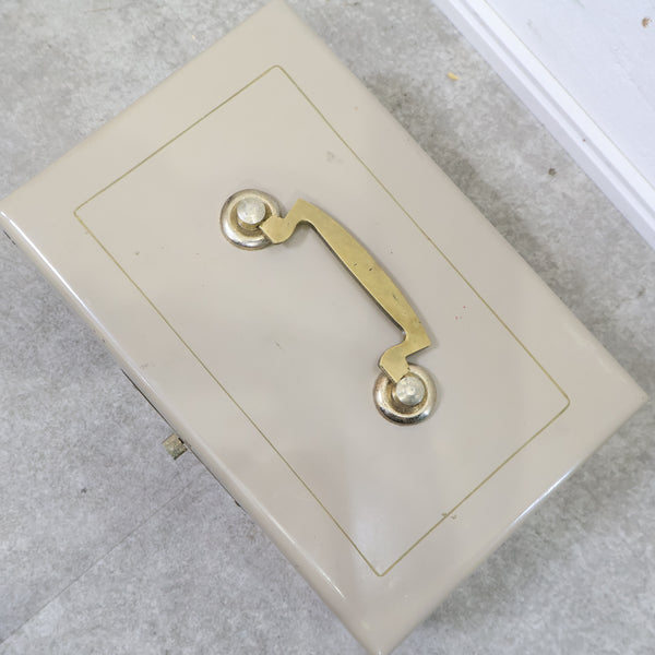 FUKUI CO., LTD.の「TIME CASH BOX No.5」手提げ金庫