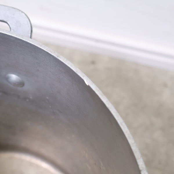 アルミニウム製の寸胴鍋（18cm）