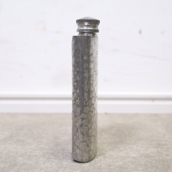 BUSHMASTER LTD製スキットル 4oz