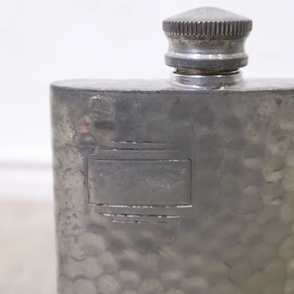 BUSHMASTER LTD製スキットル 4oz