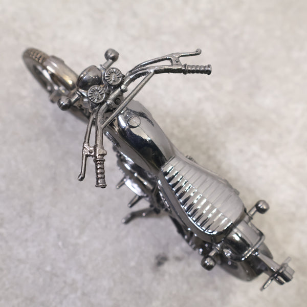 YAMAHA DT-1のメタル製オブジェ