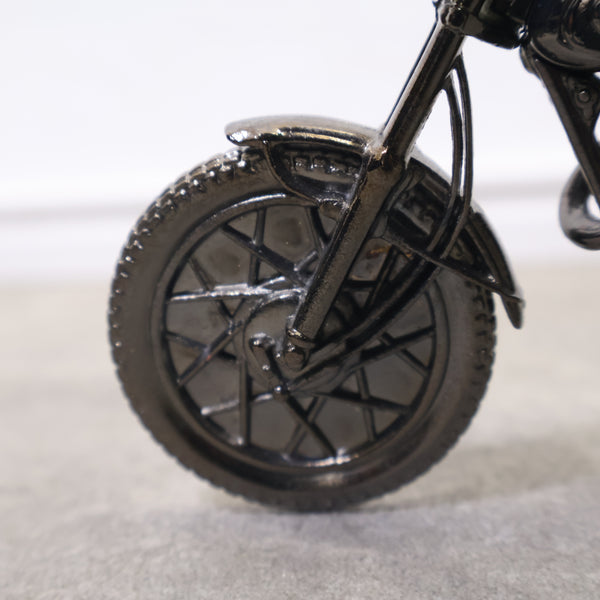 YAMAHA DT-1のメタル製オブジェ