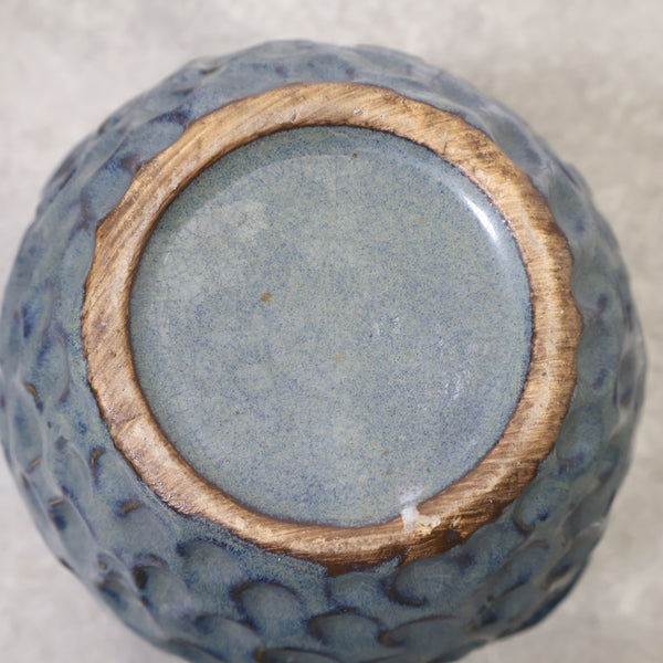 でこぼこ模様の壺・花器