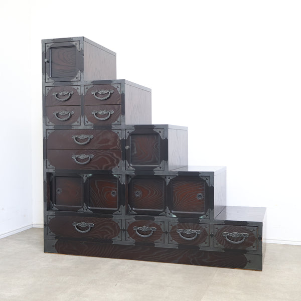 民芸家具の階段箪笥・和ダンス