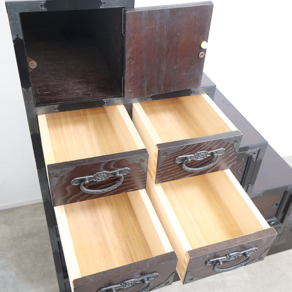 民芸家具の階段箪笥・和ダンス