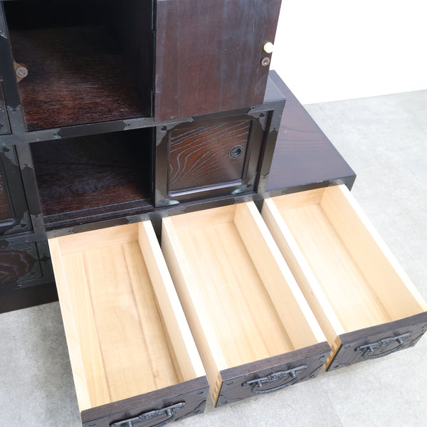 民芸家具の階段箪笥・和ダンス