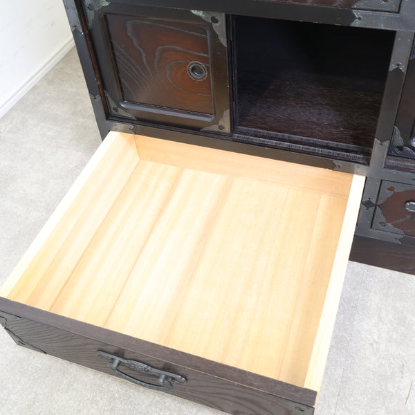 民芸家具の階段箪笥・和ダンス