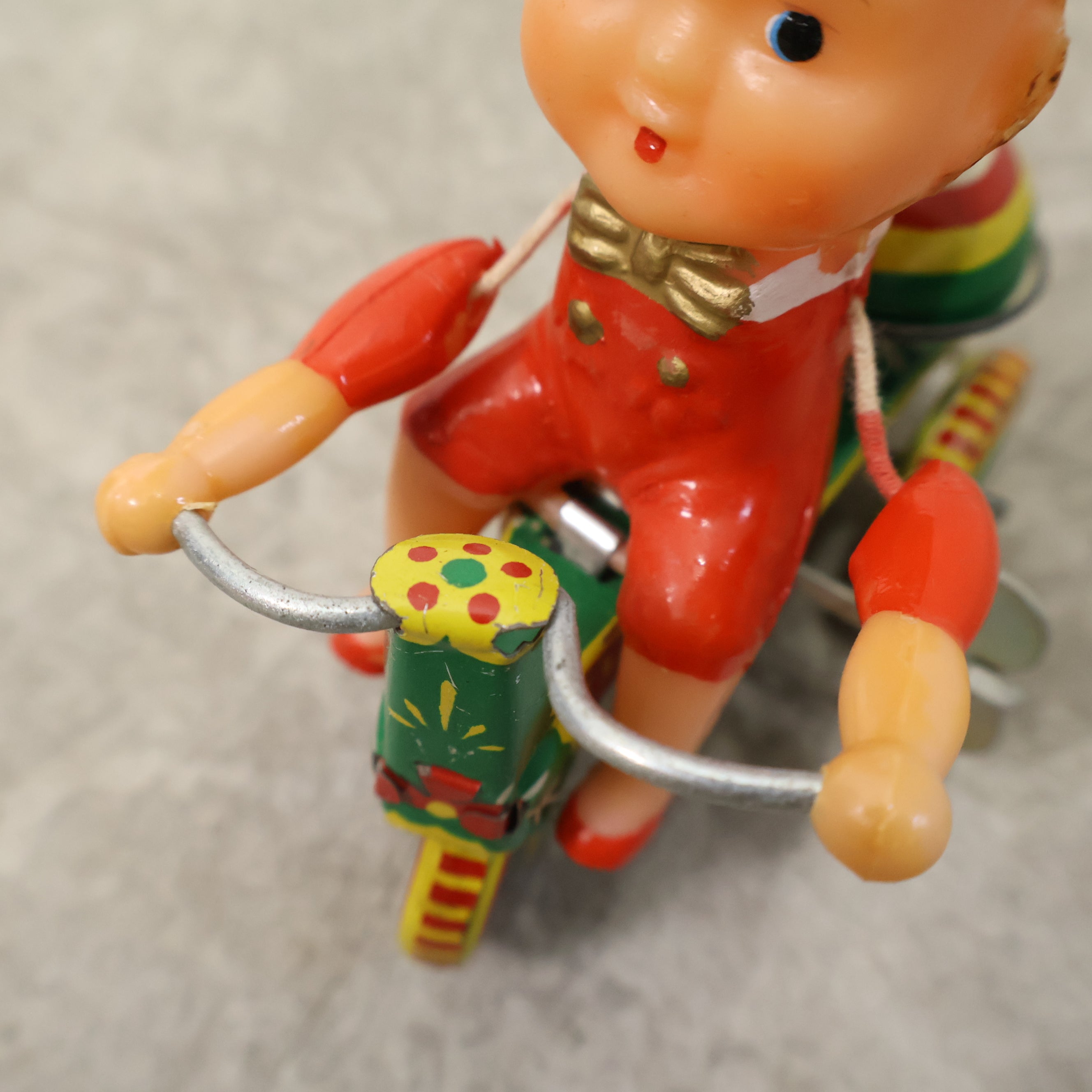 ブリキの三輪車の玩具 – バナルオンラインショップ（BANUL）の通販なら