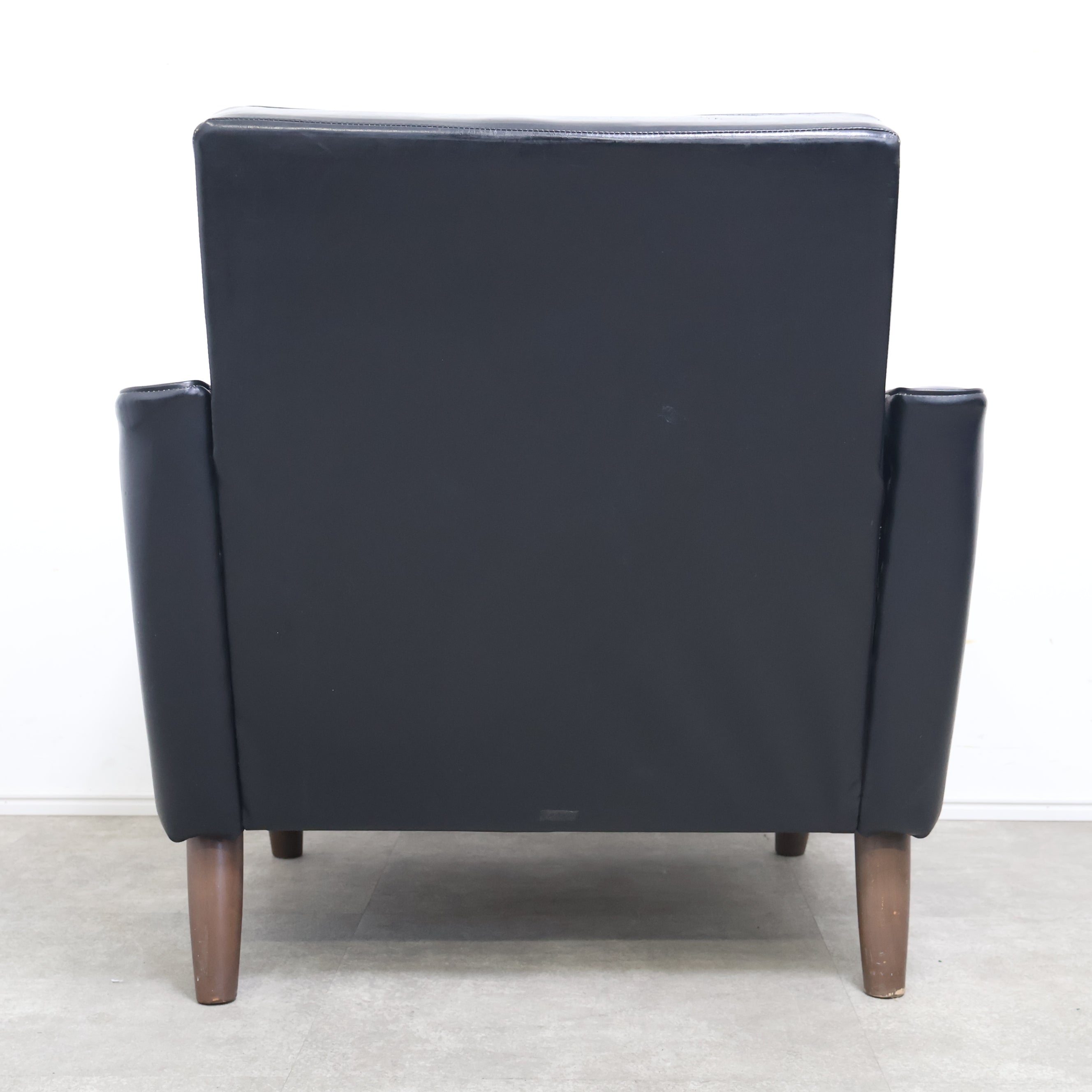 オールドカリモクのシングルソファ・1人掛けソファ ② – バナル