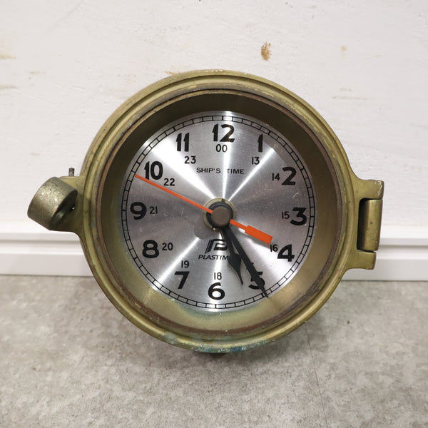 古い真鍮製の船舶時計 No.1