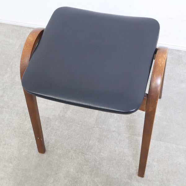 秋田木工「剣持勇」デザインのヴィンテージスツール