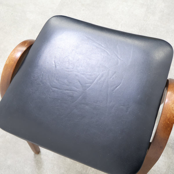 秋田木工「剣持勇」デザインのヴィンテージスツール