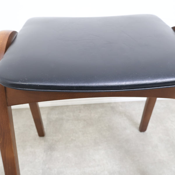 秋田木工「剣持勇」デザインのヴィンテージスツール