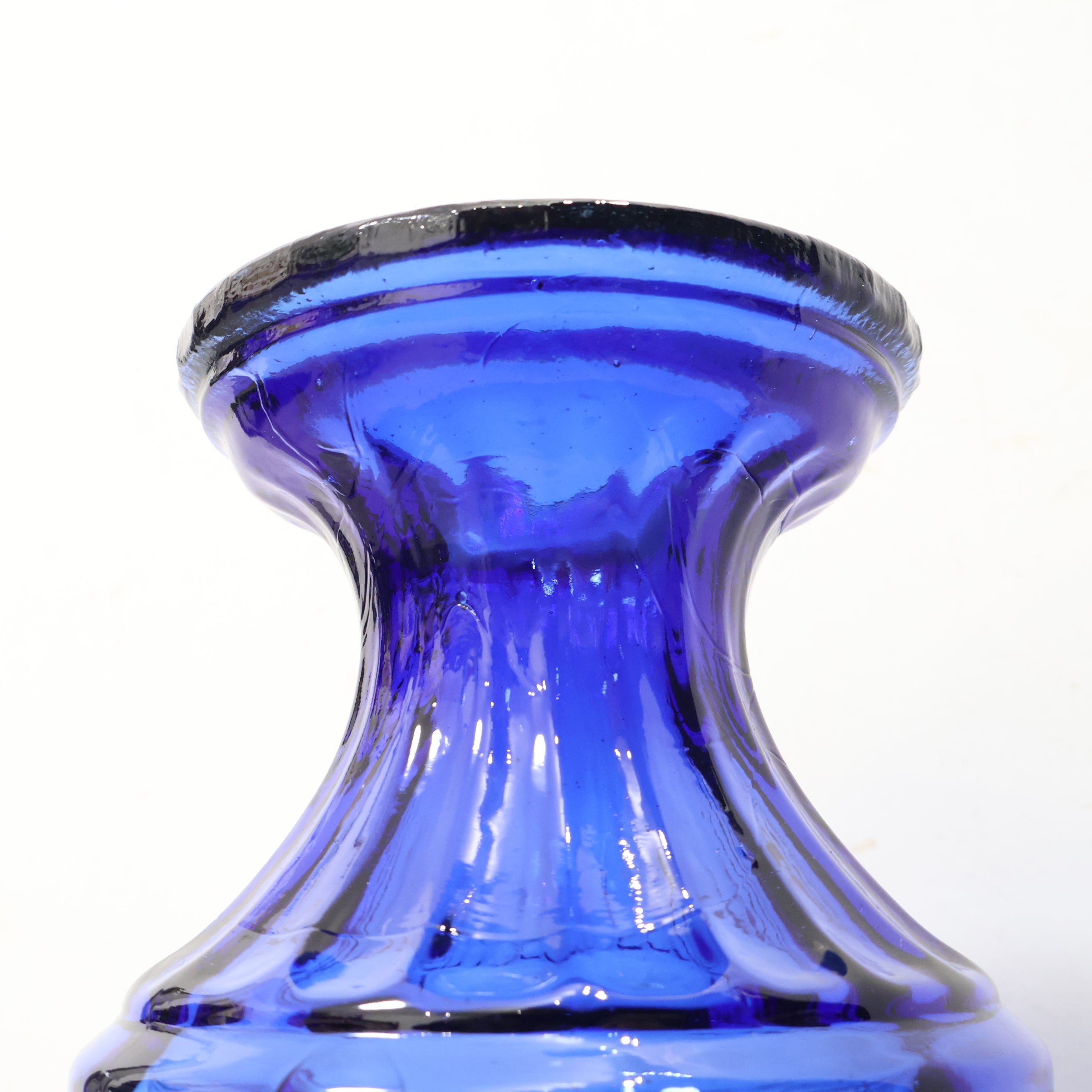 鮮やかなコバルトブルーのガラス製フラワーベース・花瓶 – バナル