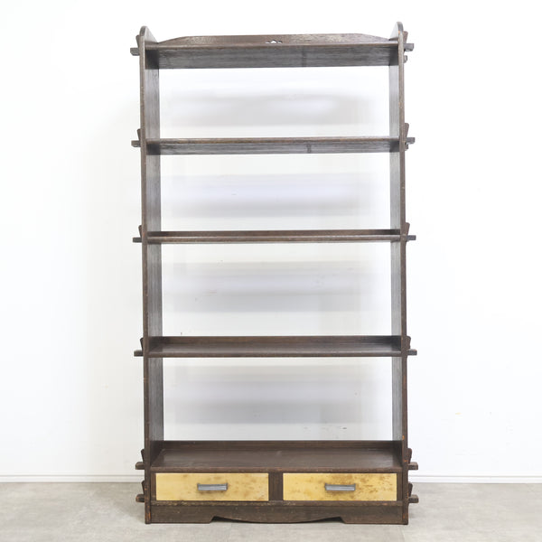 古い木製のくさび式オープンシェルフ・本棚