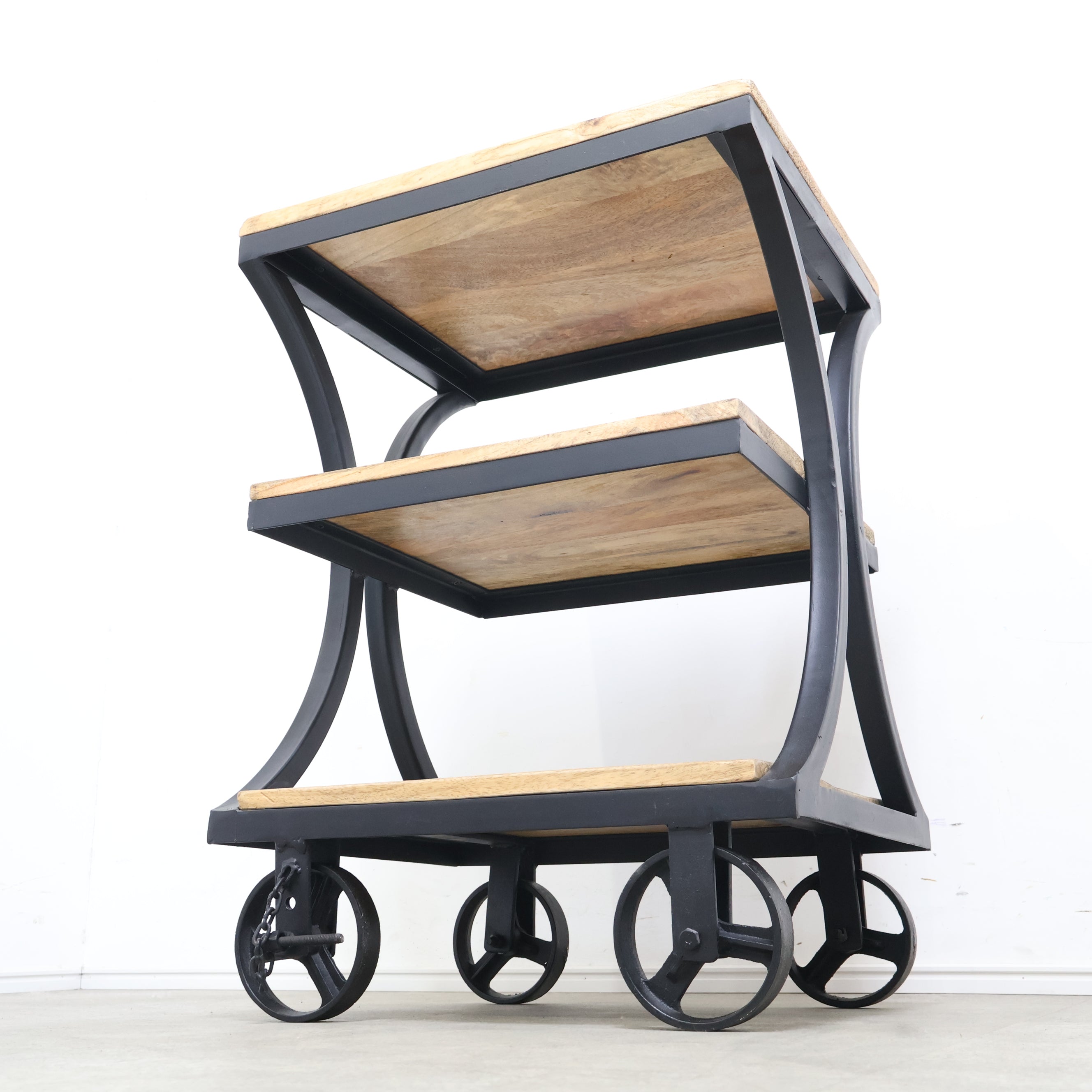 インダストリアルテイストなトローリー・ワゴン – バナルオンライン