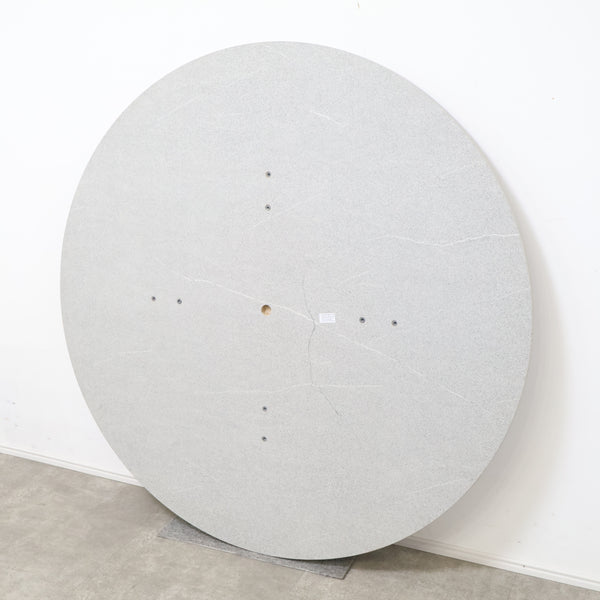 カリガリス コヌビア Dix 円形ダイニングテーブル