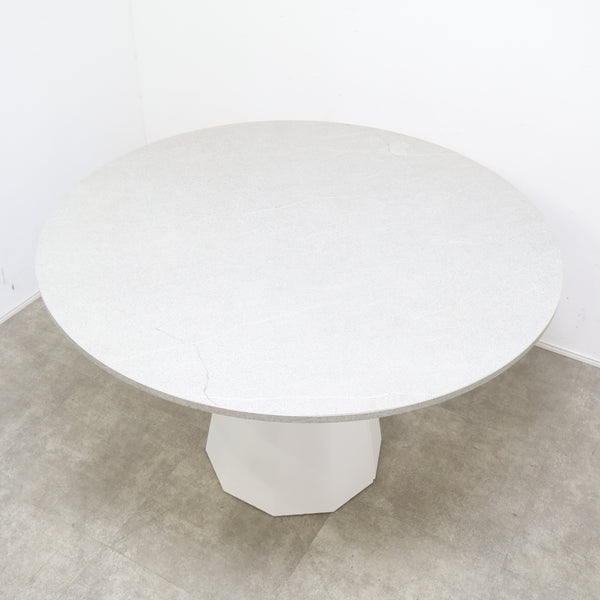 カリガリス コヌビア Dix 円形ダイニングテーブル