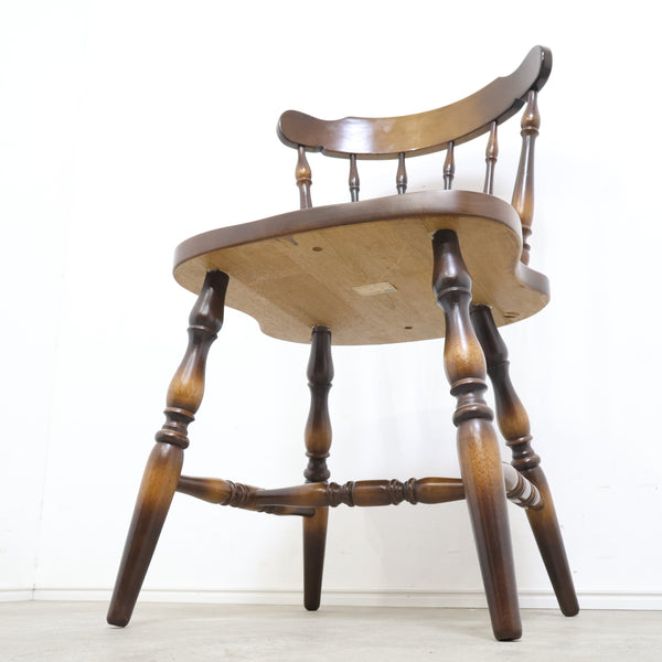 飛騨産業 キツツキマークのウィンザーチェア ①