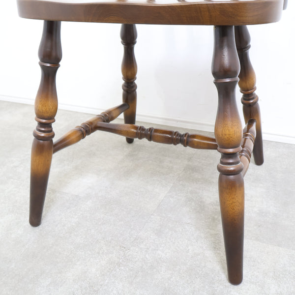 飛騨産業 キツツキマークのウィンザーチェア ①