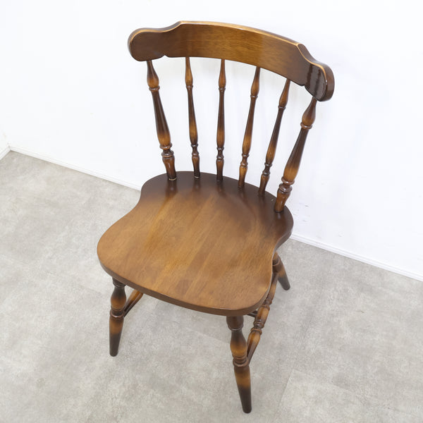 飛騨産業 キツツキマークのウィンザーチェア ③