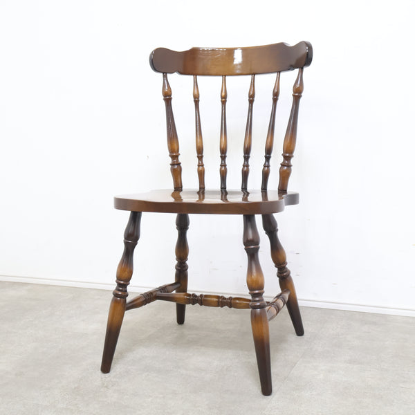 飛騨産業 キツツキマークのウィンザーチェア ④