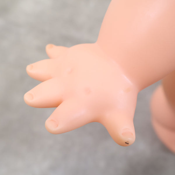 キューピー人形