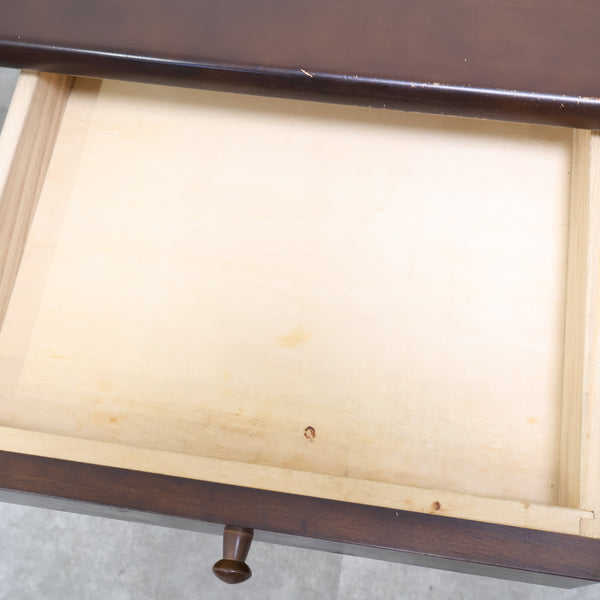 飛騨産業 キツツキマークのダイニングテーブル