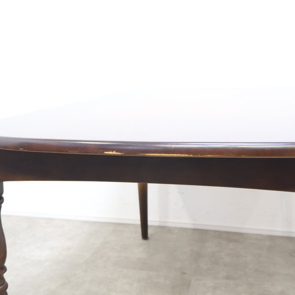 飛騨産業 キツツキマークのダイニングテーブル