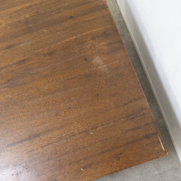 座卓のような両面文机（引出し付き）