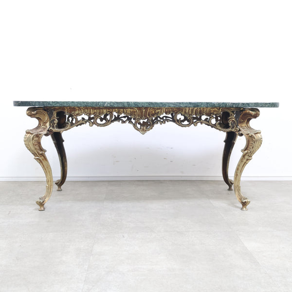 大理石天板のセンターテーブル