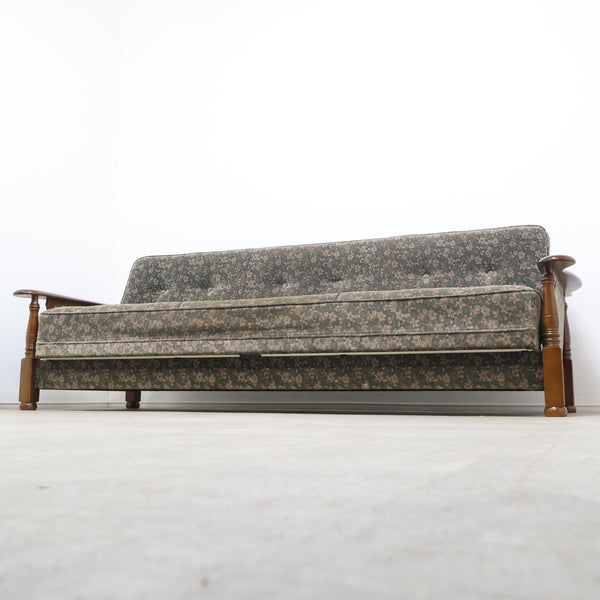 カリモク家具 karimoku コロニアルシリーズのソファベッド