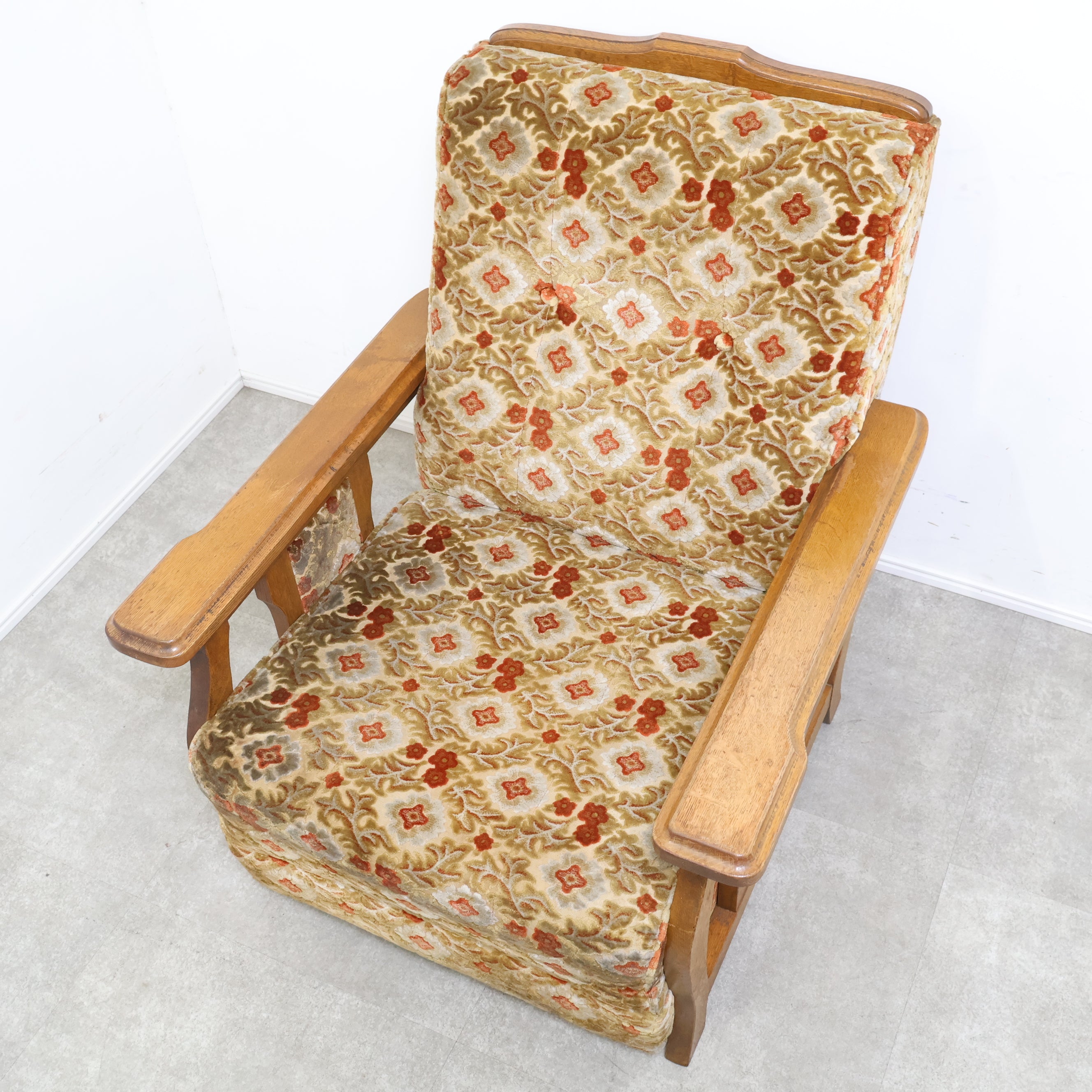 レトロな金華山織の1人掛けソファ No.1 – バナルオンラインショップ