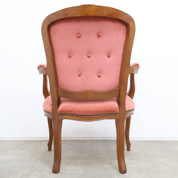 ボタン絞りのアンティーク調チェア No.1