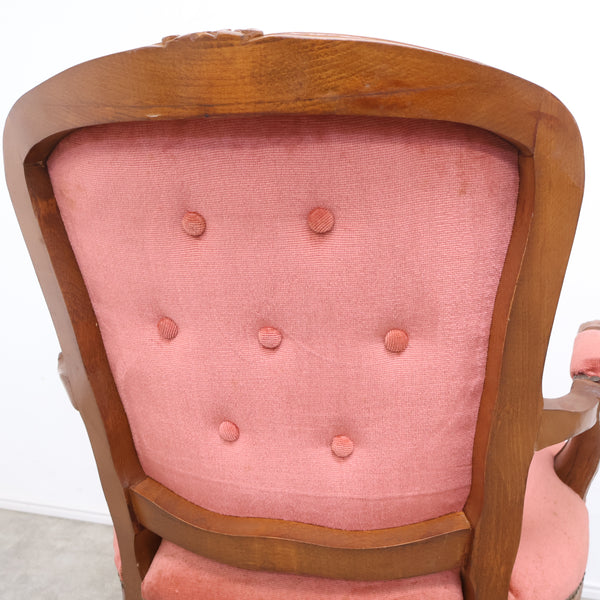 ボタン絞りのアンティーク調チェア No.1