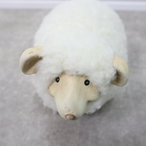 羊のオブジェ