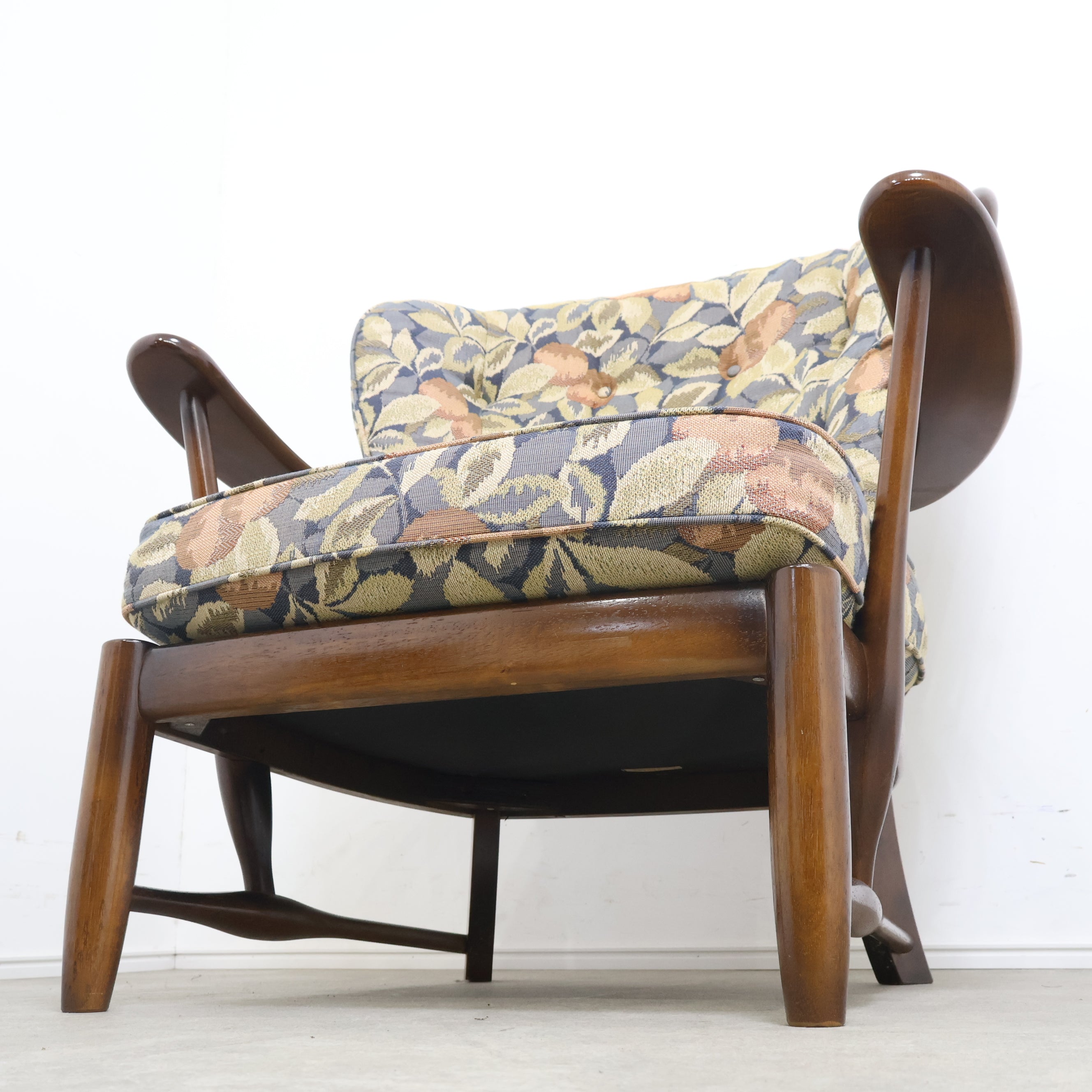 カリモク家具 コロニアル1人掛けソファ No.1 – バナルオンライン