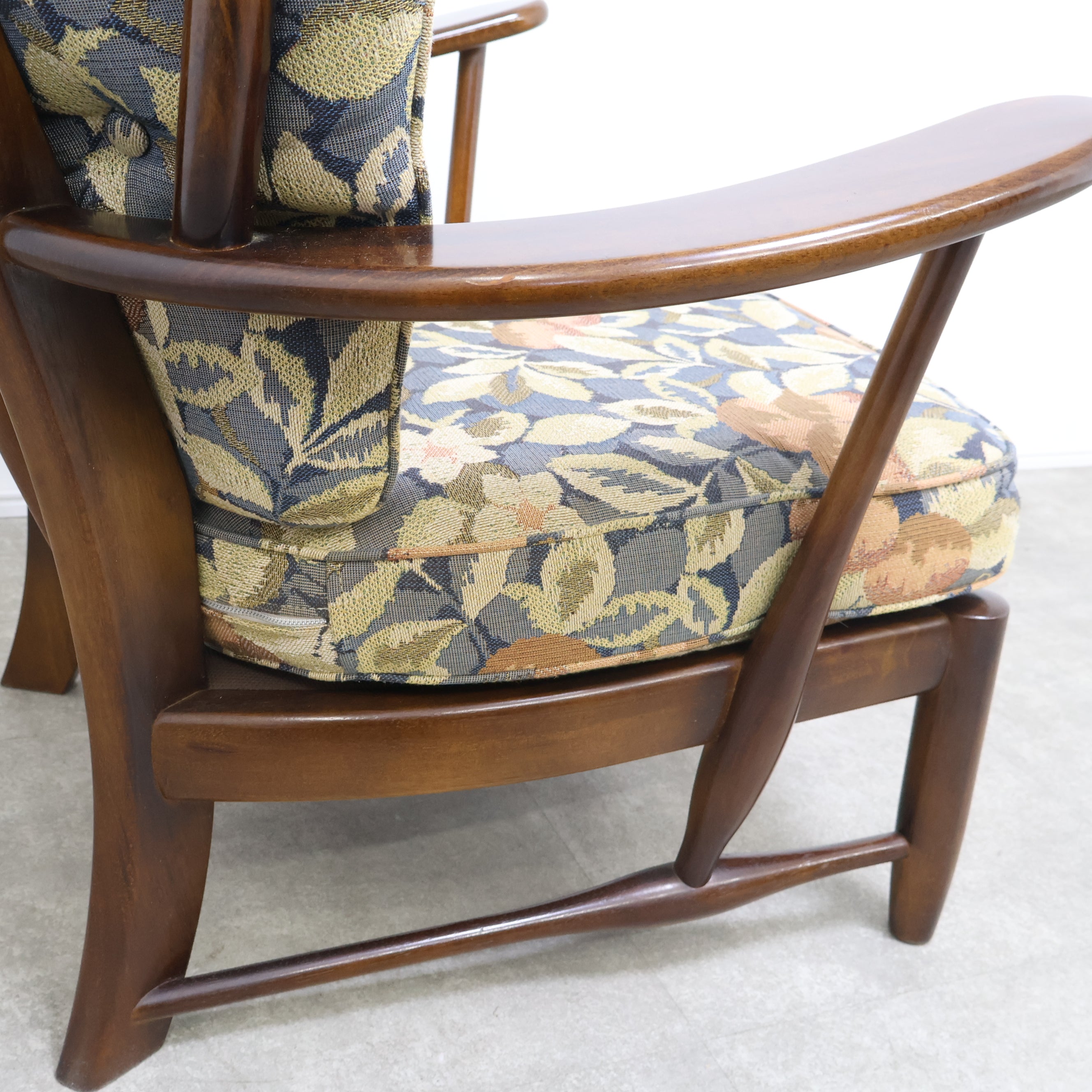 カリモク家具 コロニアル1人掛けソファ No.1 – バナルオンライン